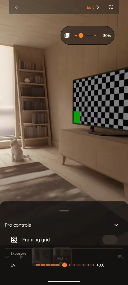 FrameFluss screenshot 4: Fine-tune framing and exposure without leaving the shot.